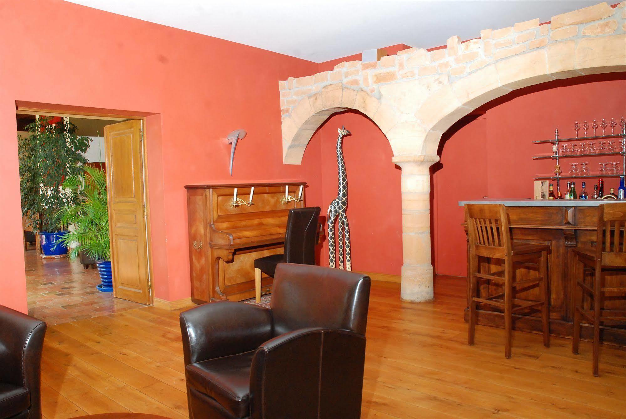 Villefranche-sur-Saône Demeures Et Chateaux L'Abbaye Caladoise - Anciennement Hostellerie Ferme Du Poulet מראה חיצוני תמונה